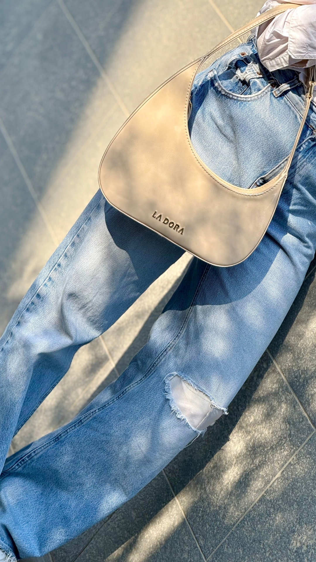 Chic Aura Bag - Beige
