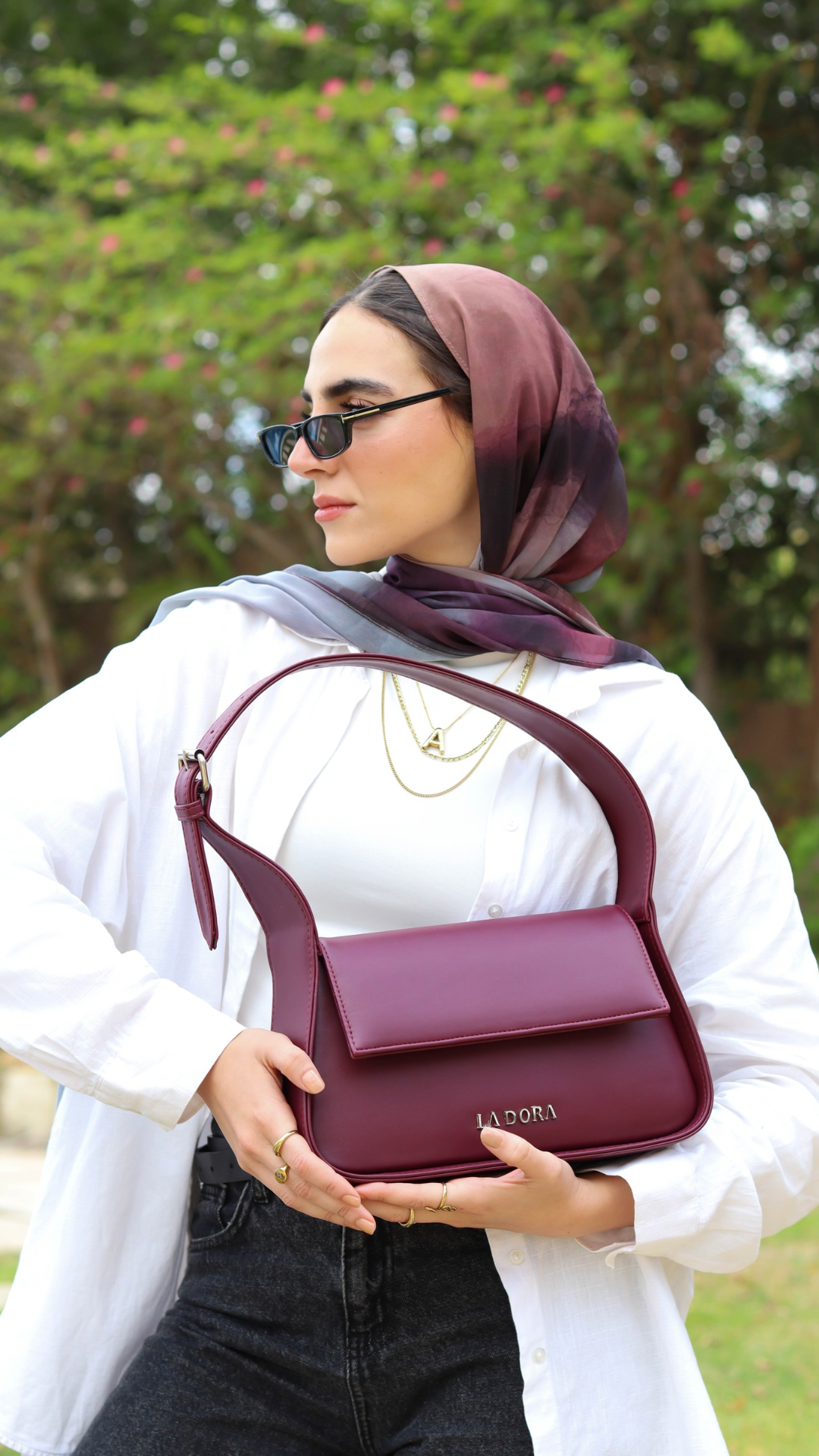 The classic carry bag - burgundy