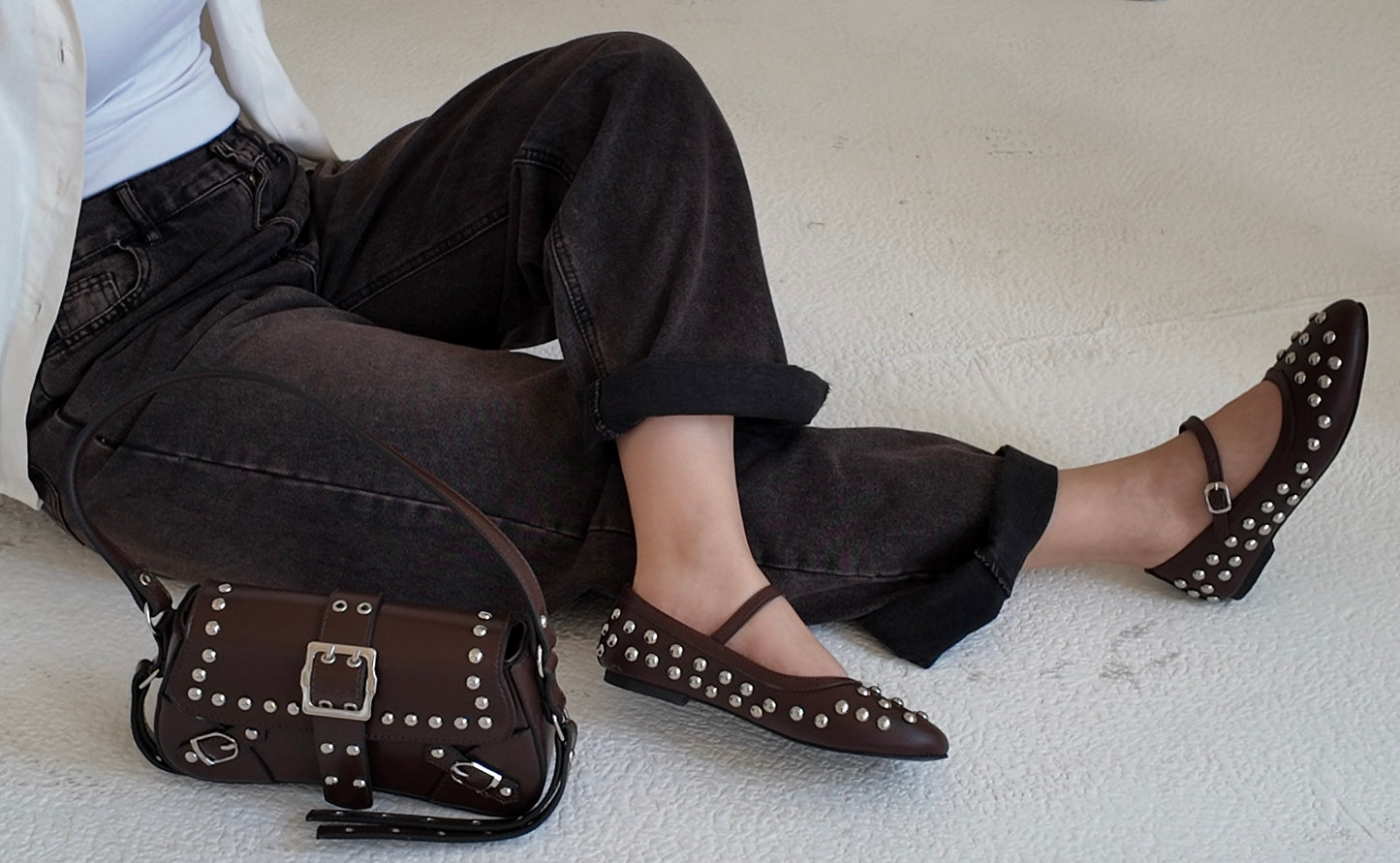 The statement Ballerina - brown