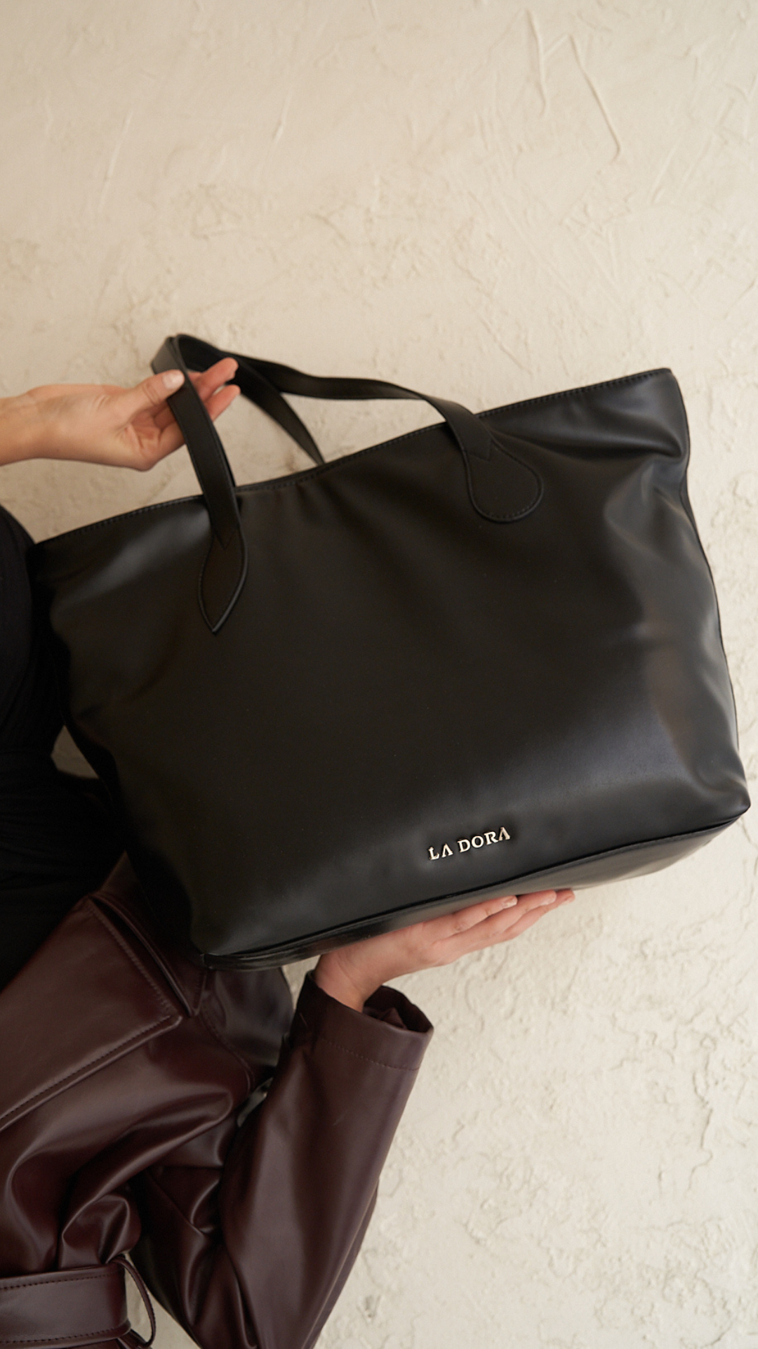 She means business - Black