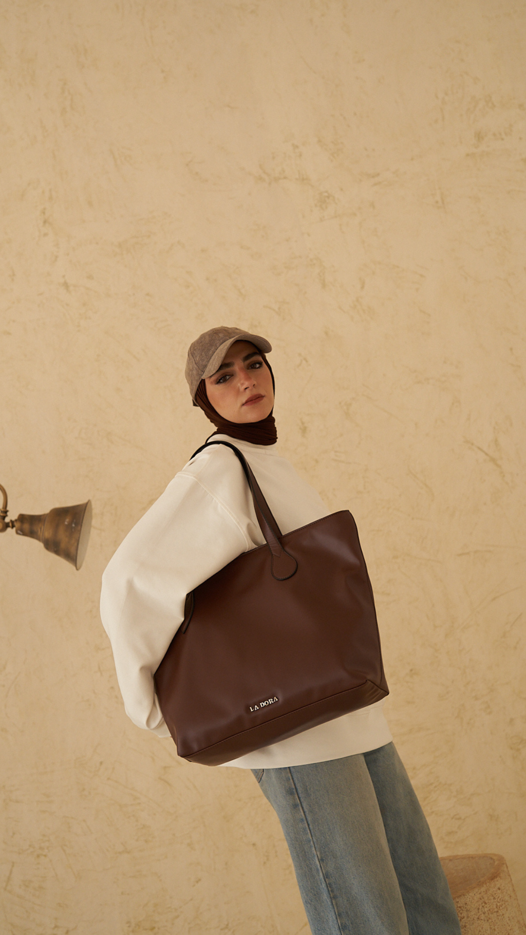 She means Business - Brown