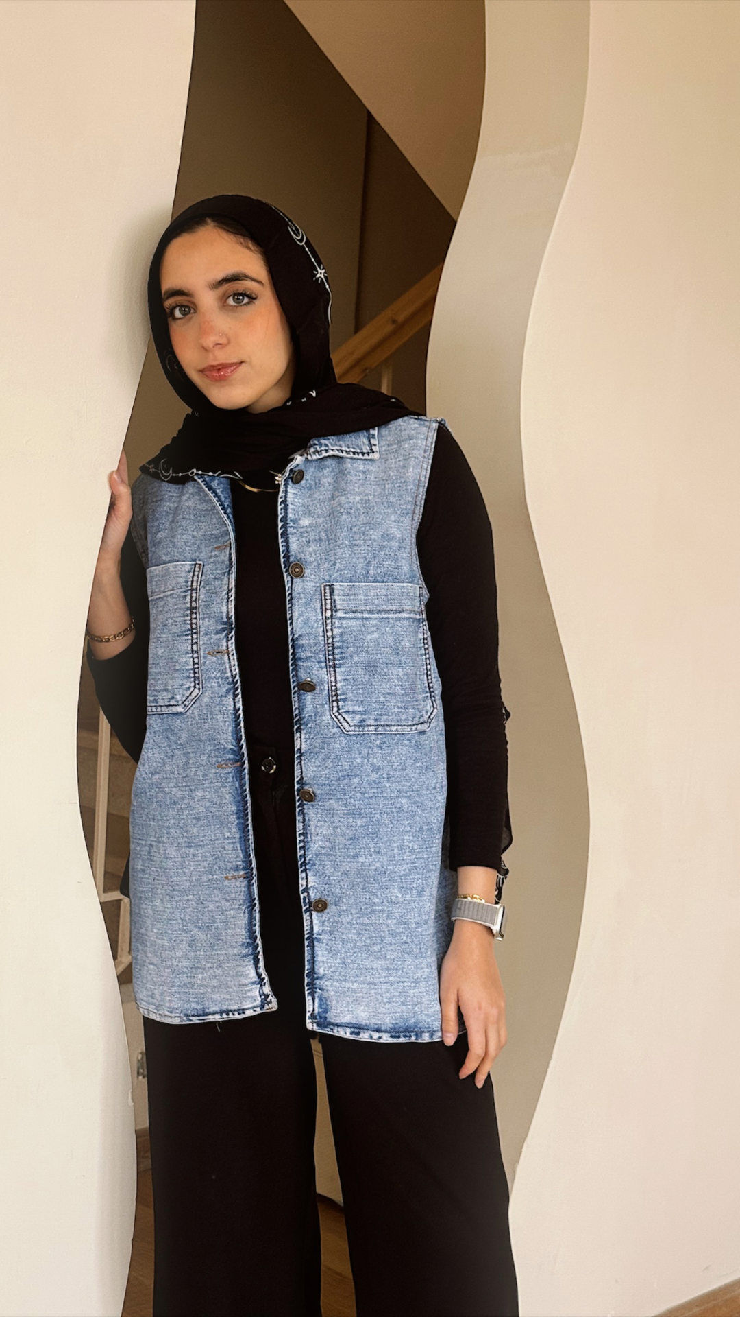 Easygoing vest