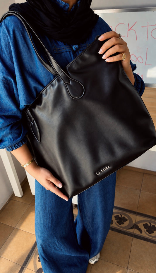 She means business - Black