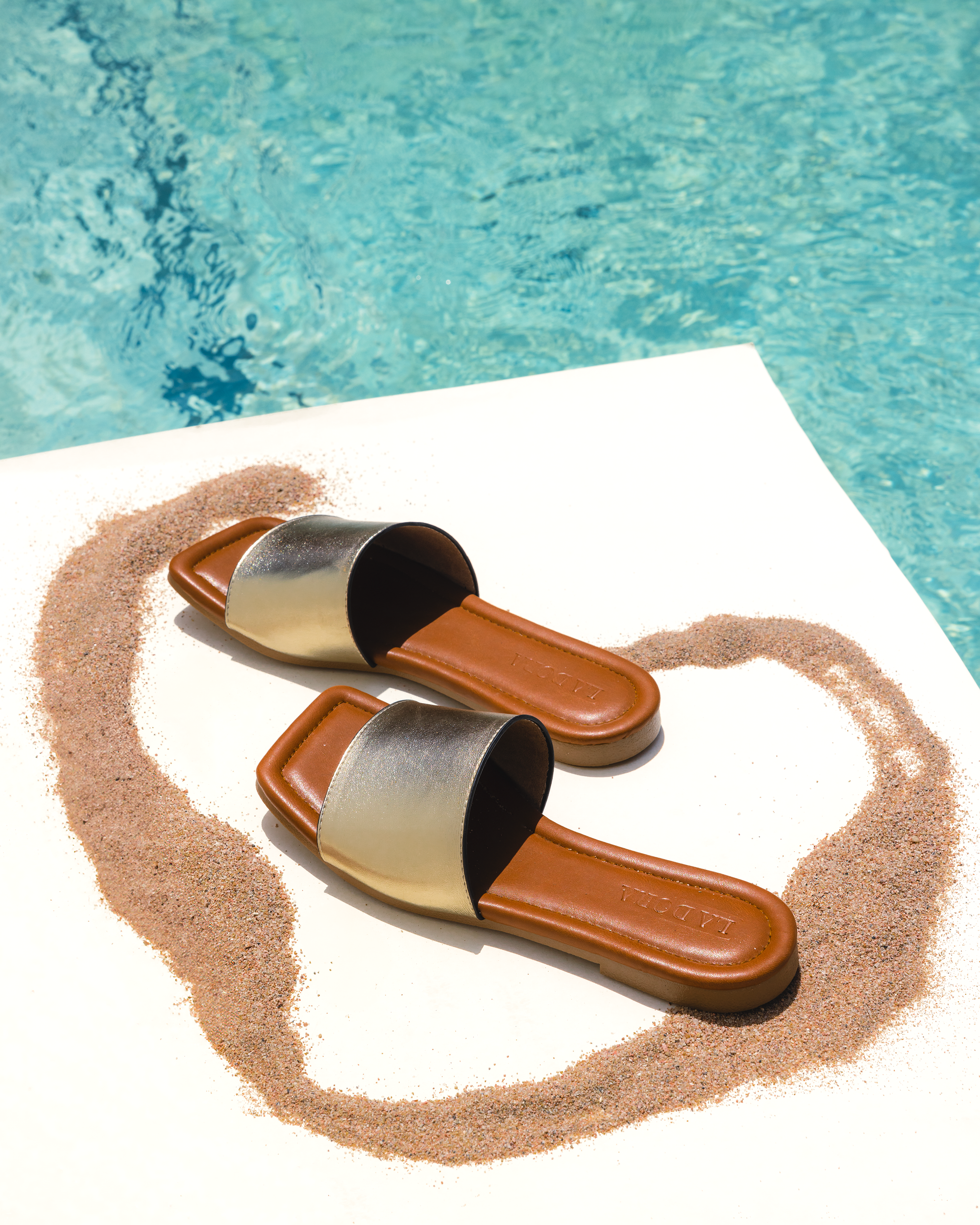 Beachy bliss slipper - gold