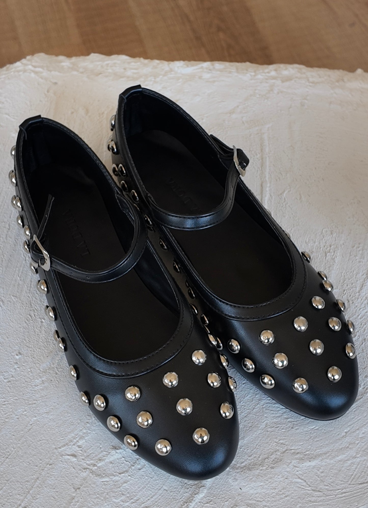 The Statement Ballerina - Black