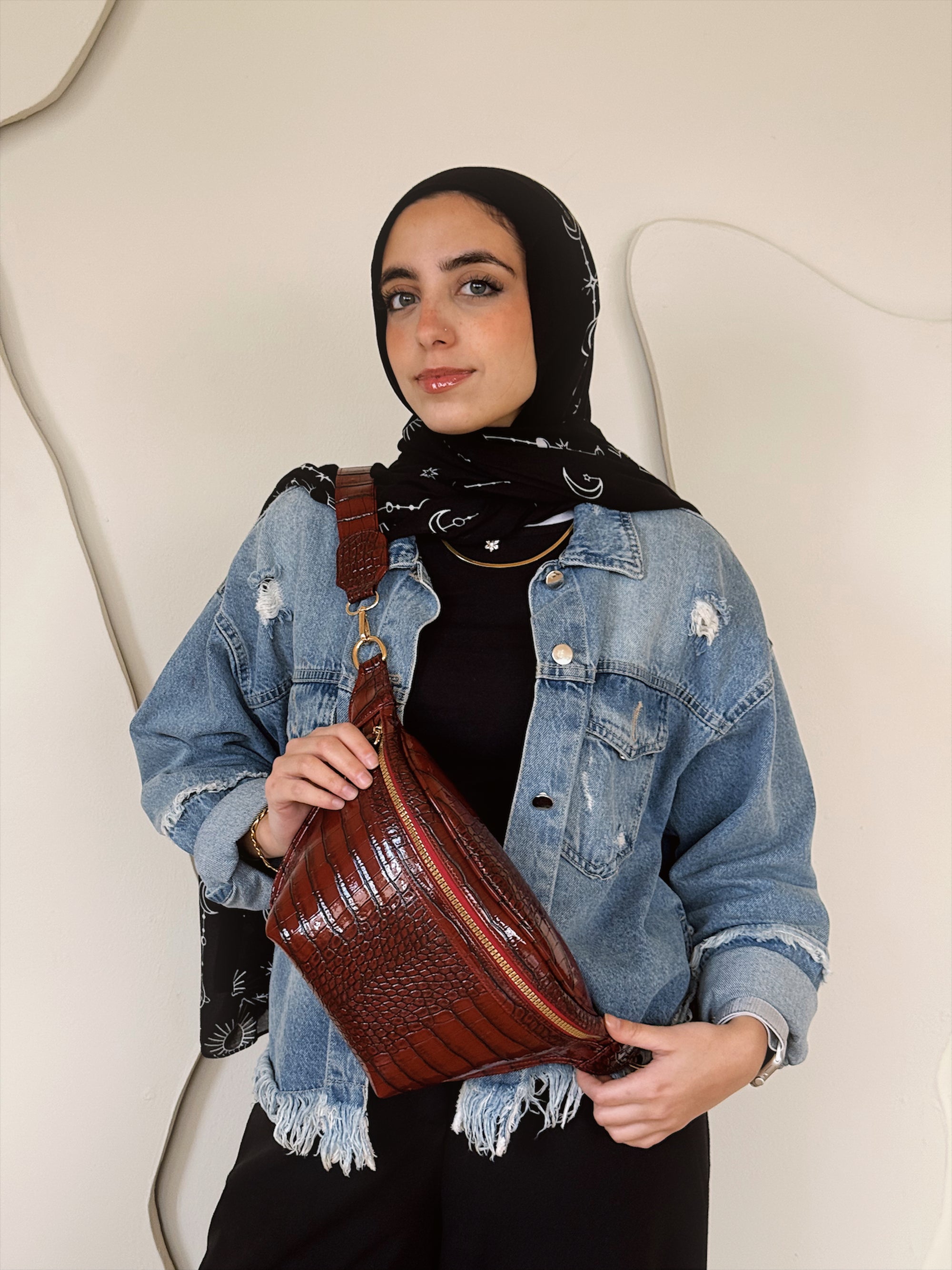 The joker fannypack - burgundy