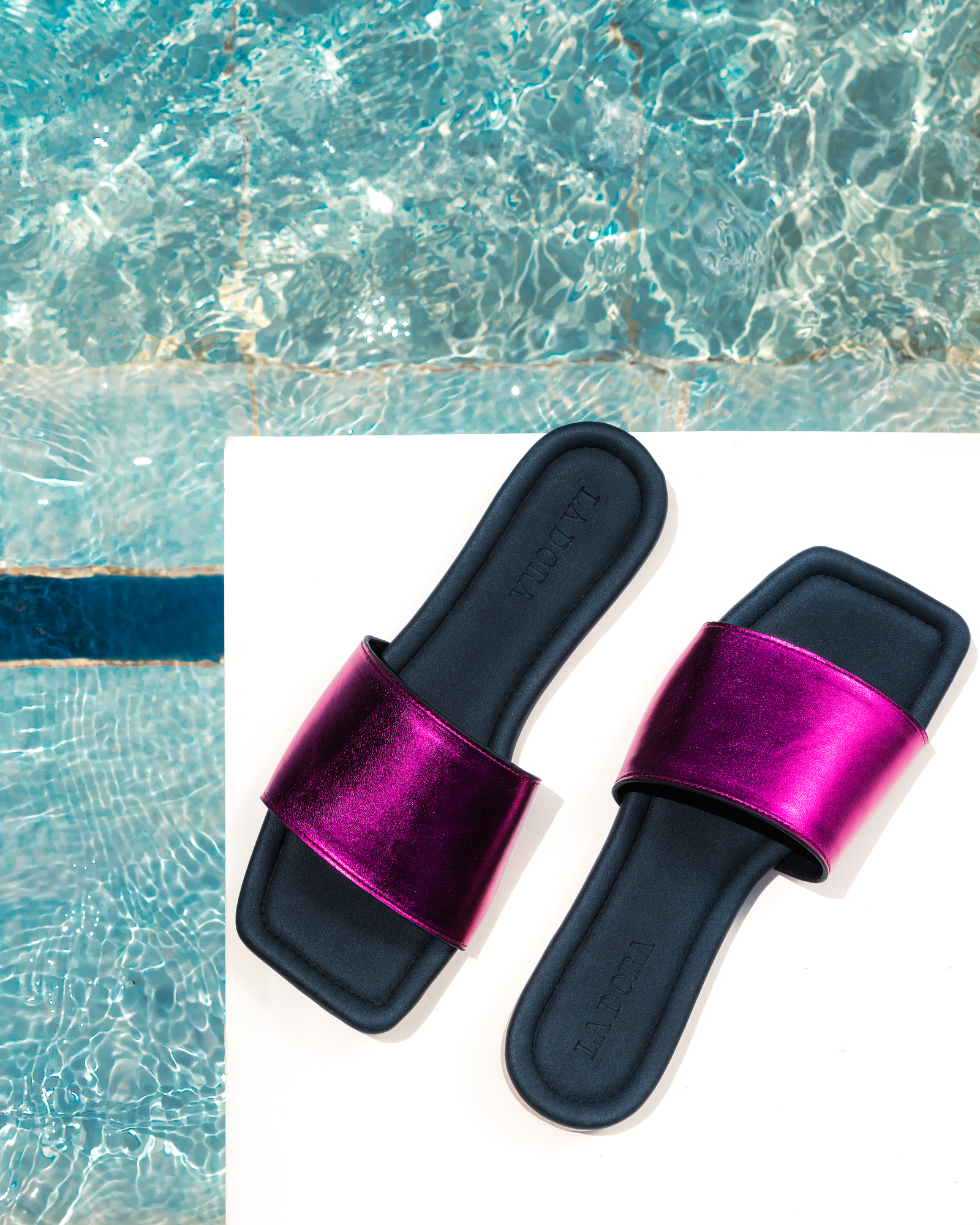 Beachy bliss slipper - fuchsia