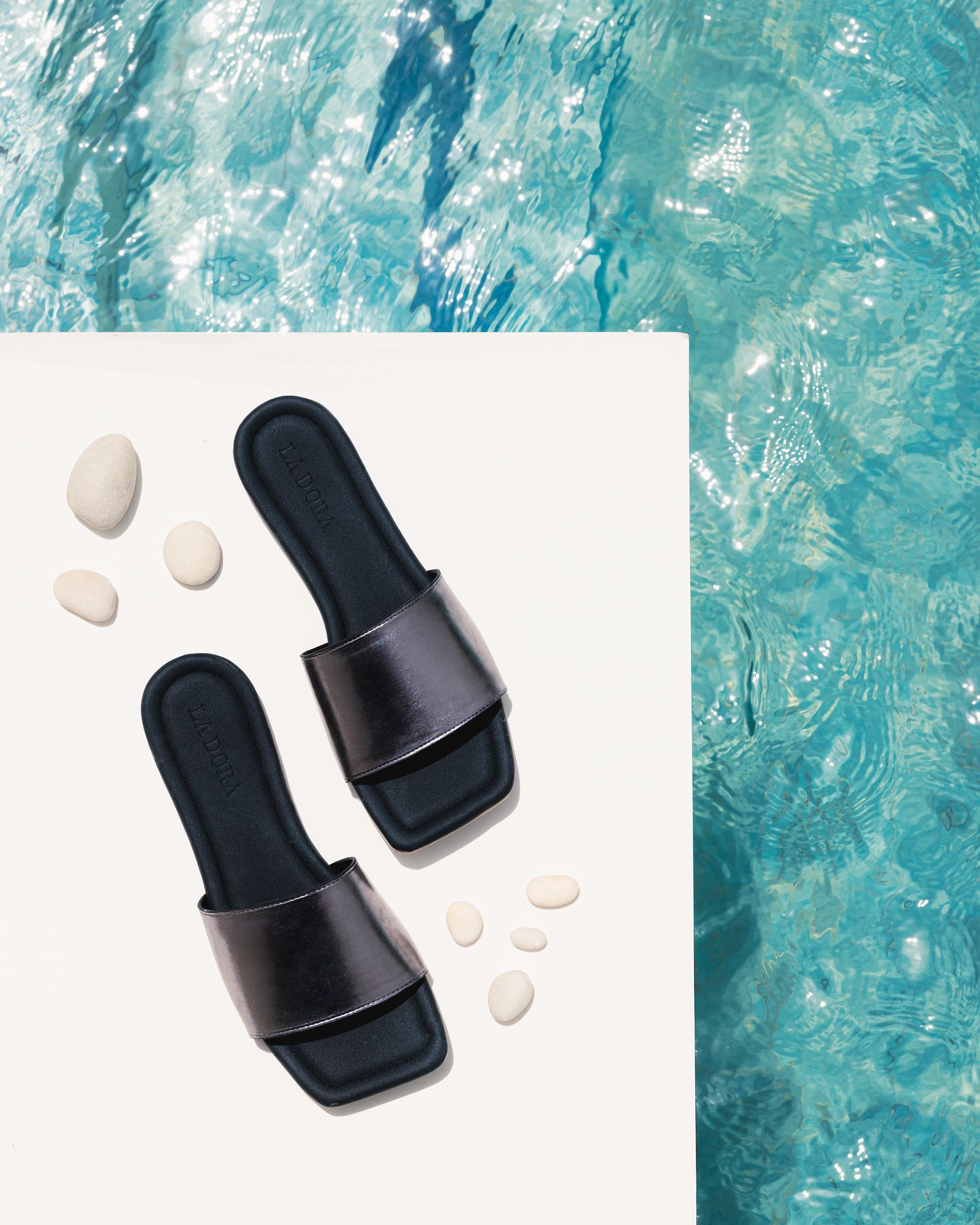 Beachy bliss slipper - dark grey