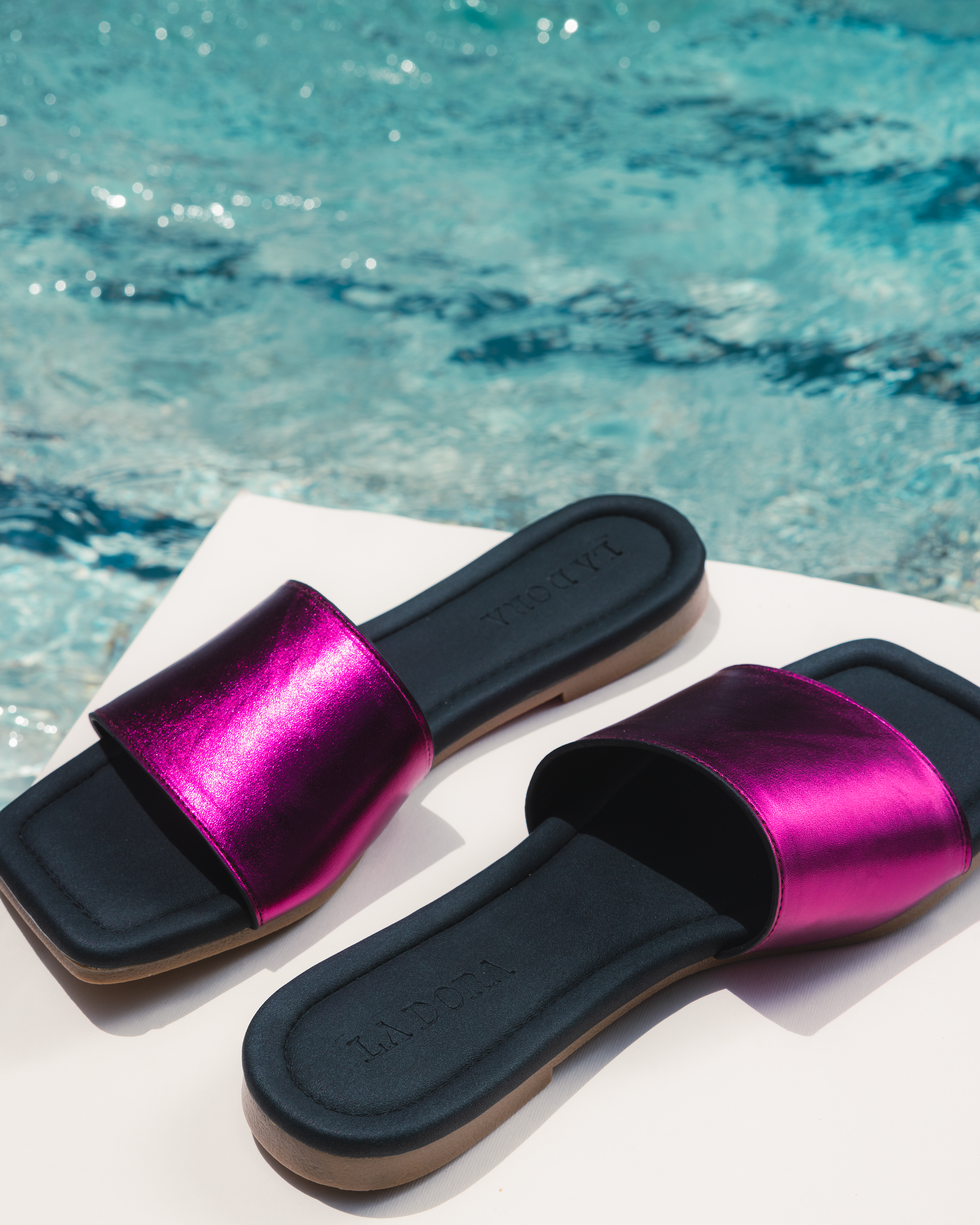 Beachy bliss slipper - fuchsia