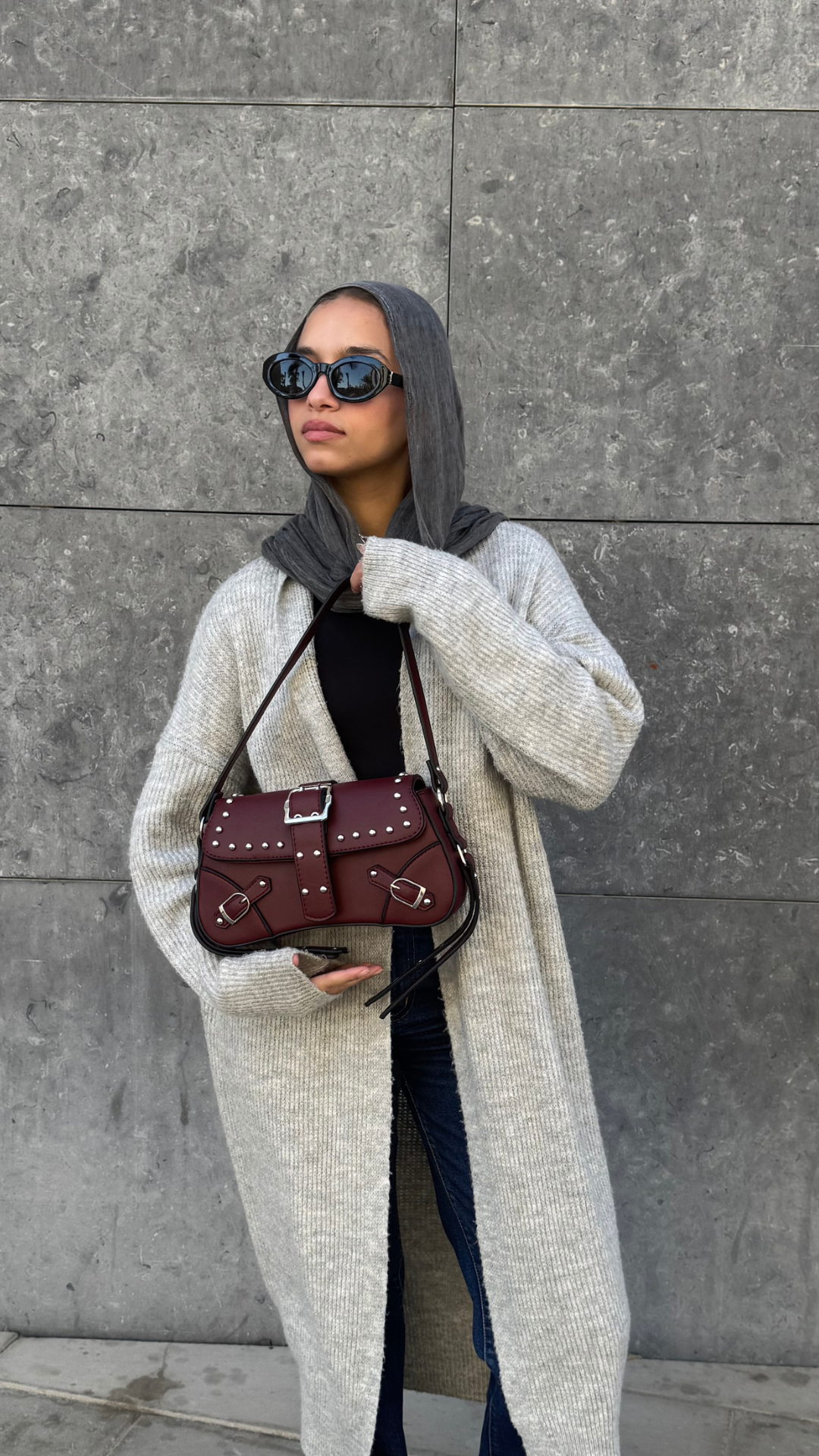 Rebel bloom - burgundy